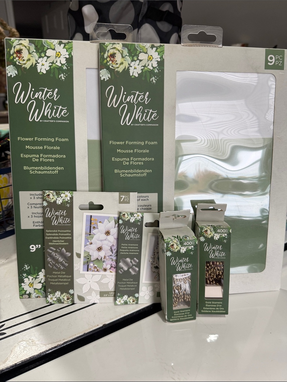 Crafters Companion Winter White Flower Forming Foam, Dies & Stamens